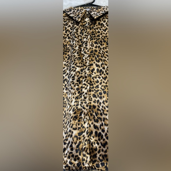 NWT Sweet Rain Womens Animal Leppard Print Business Pearl Button Blouse Med - Picture 2 of 11